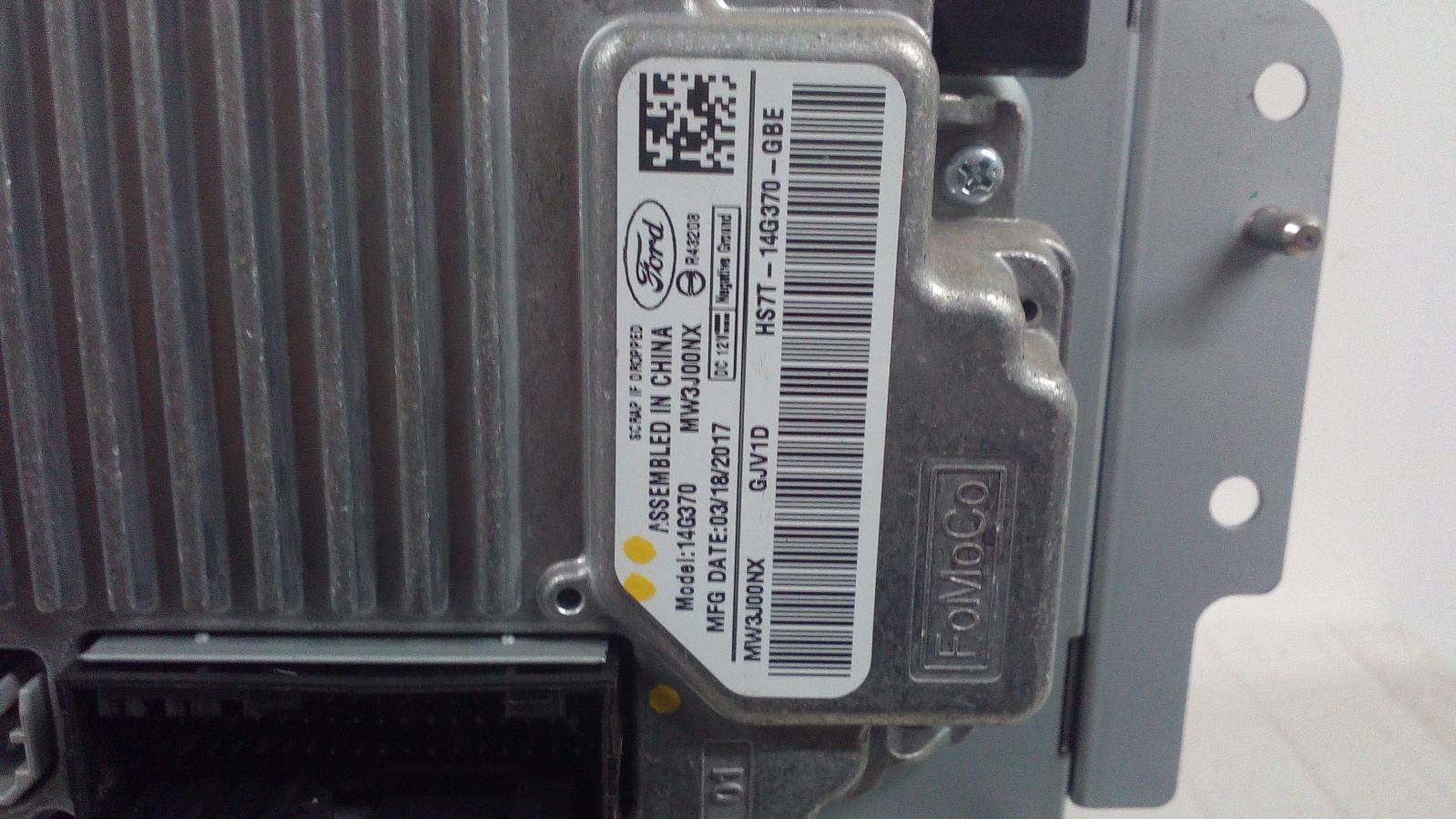 View Auto part Radio/Cd/Dvd/Sat/Tv Ford Everest 2017