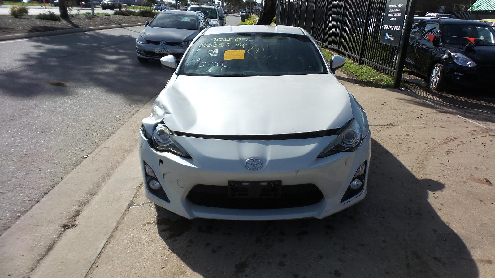 View Auto part Rear Garnish Toyota 86 2013