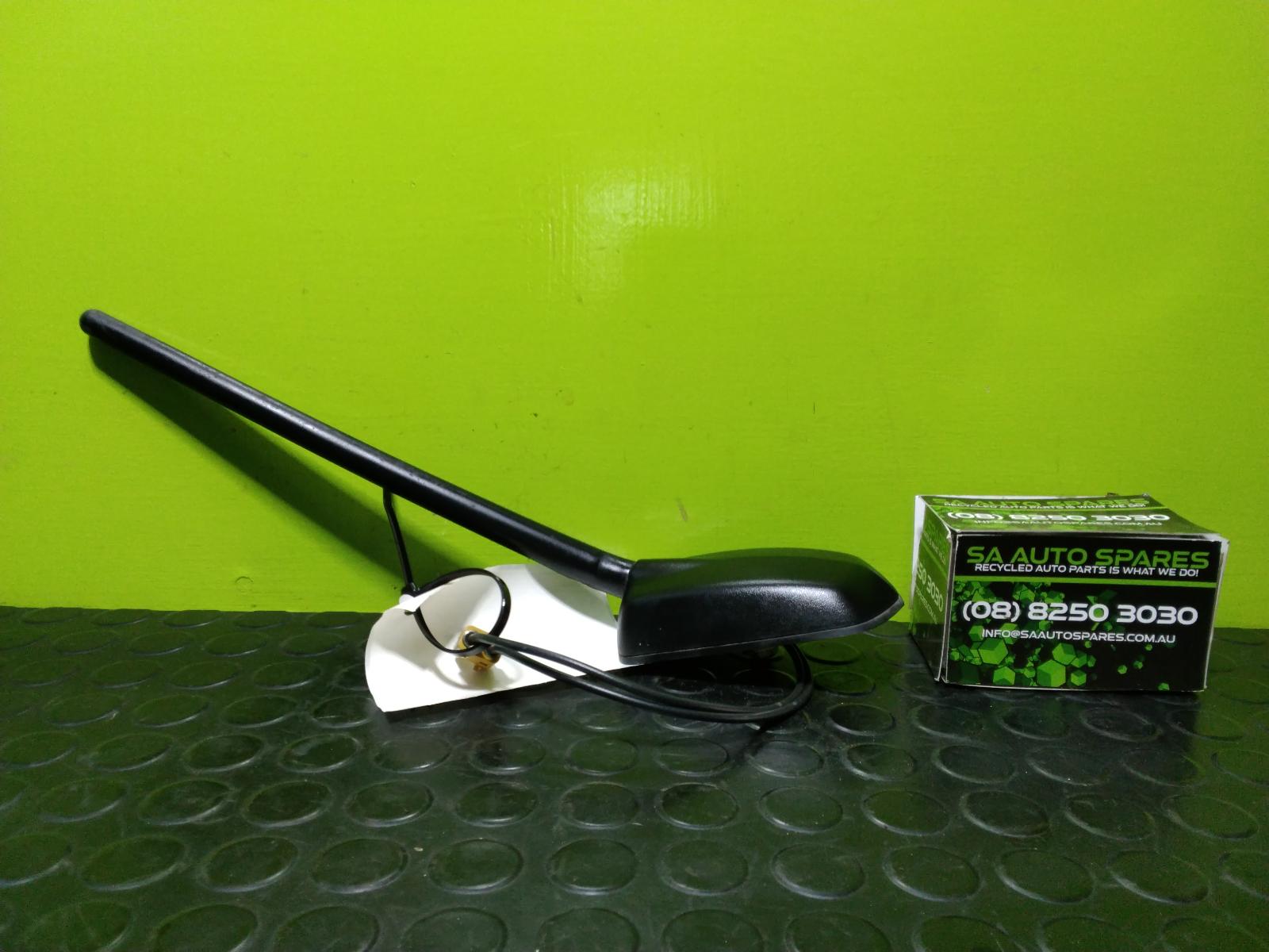 View Auto part Antenna Holden Colorado 2019