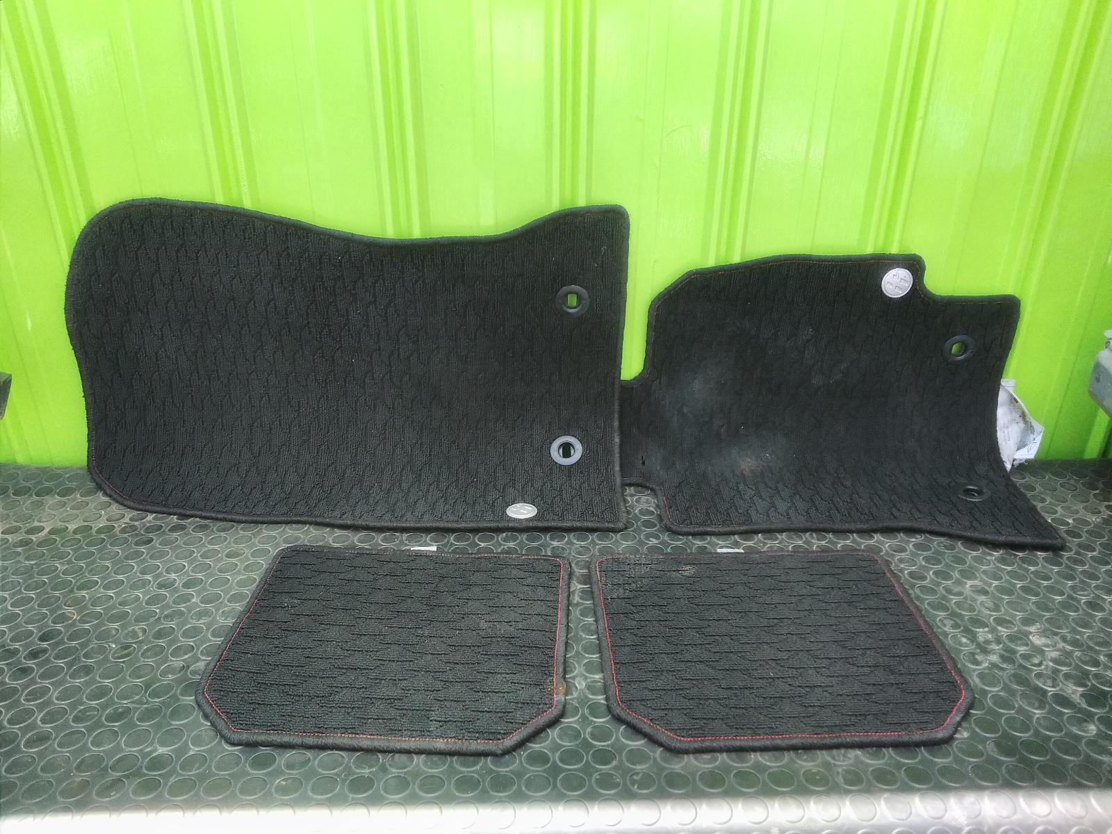 View Auto part Floor Mats Toyota 86 2013