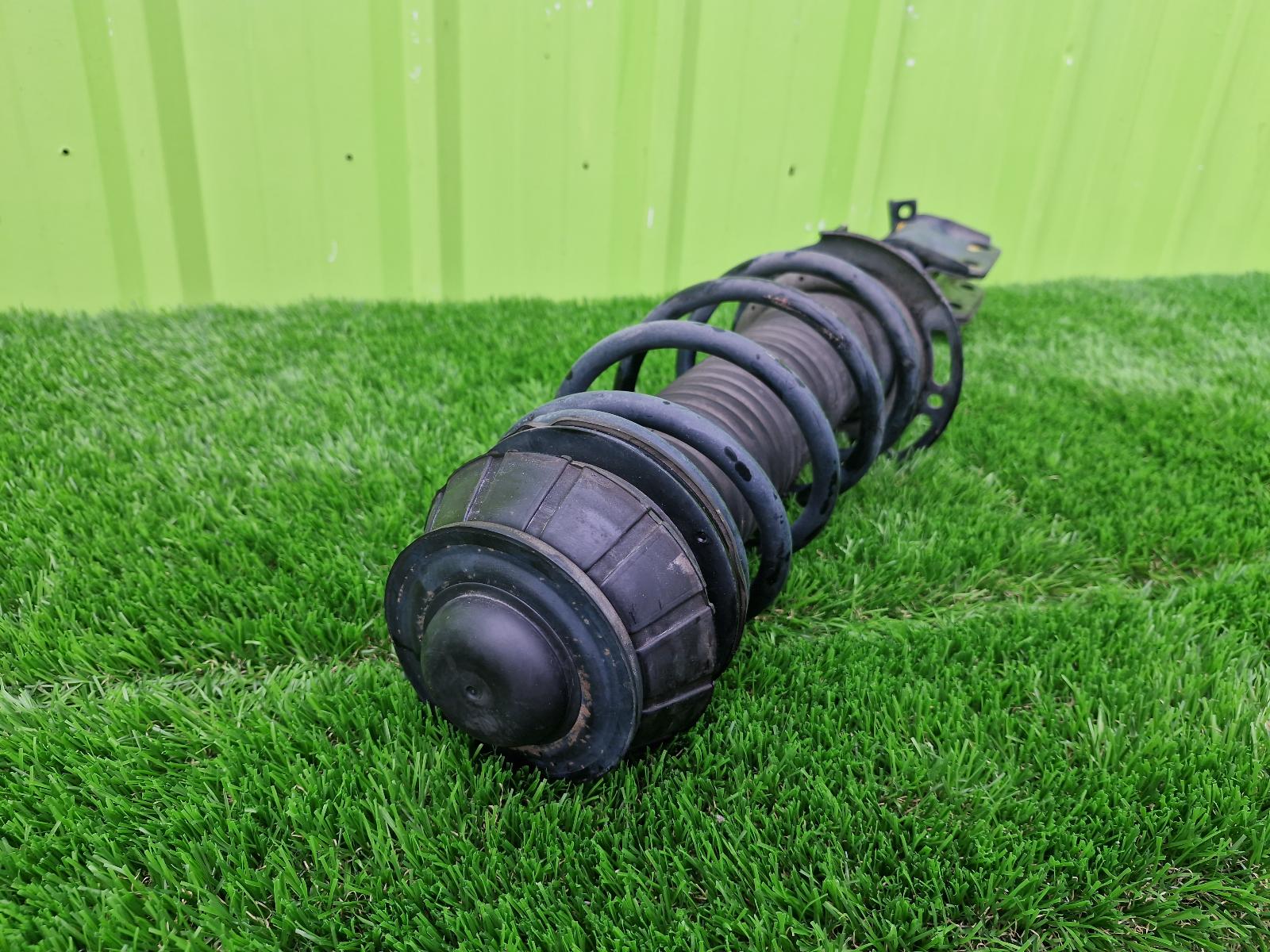 View Auto part Left Front Strut Suzuki Swift 2013