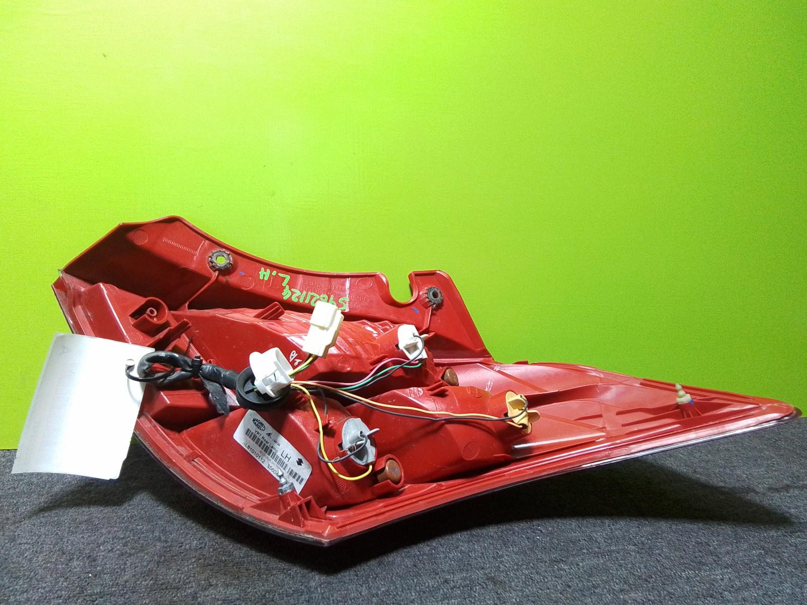 View Auto part Left Taillight Suzuki Swift 2013