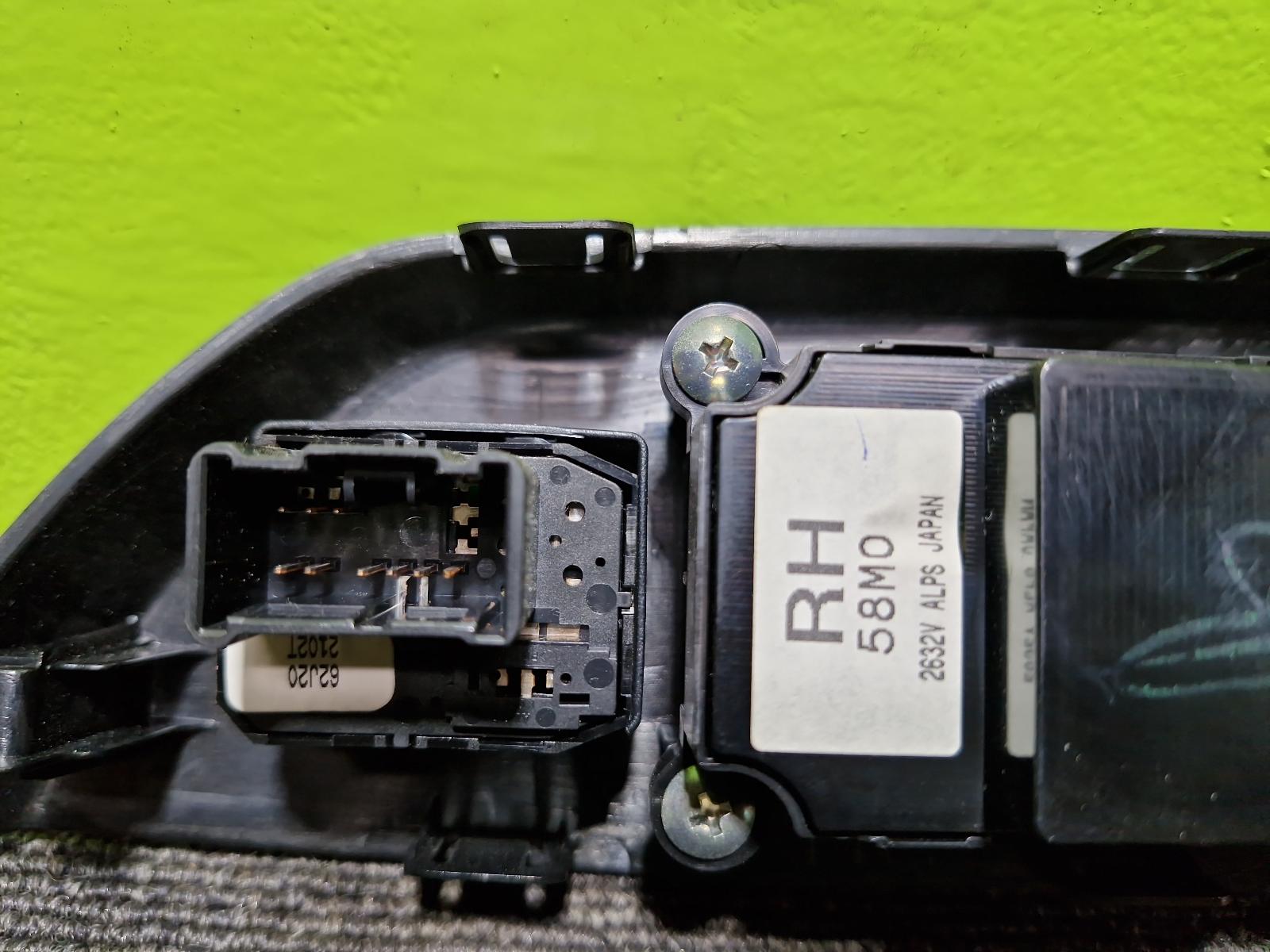 View Auto part Pwr Dr Wind Switch Suzuki Swift 2013