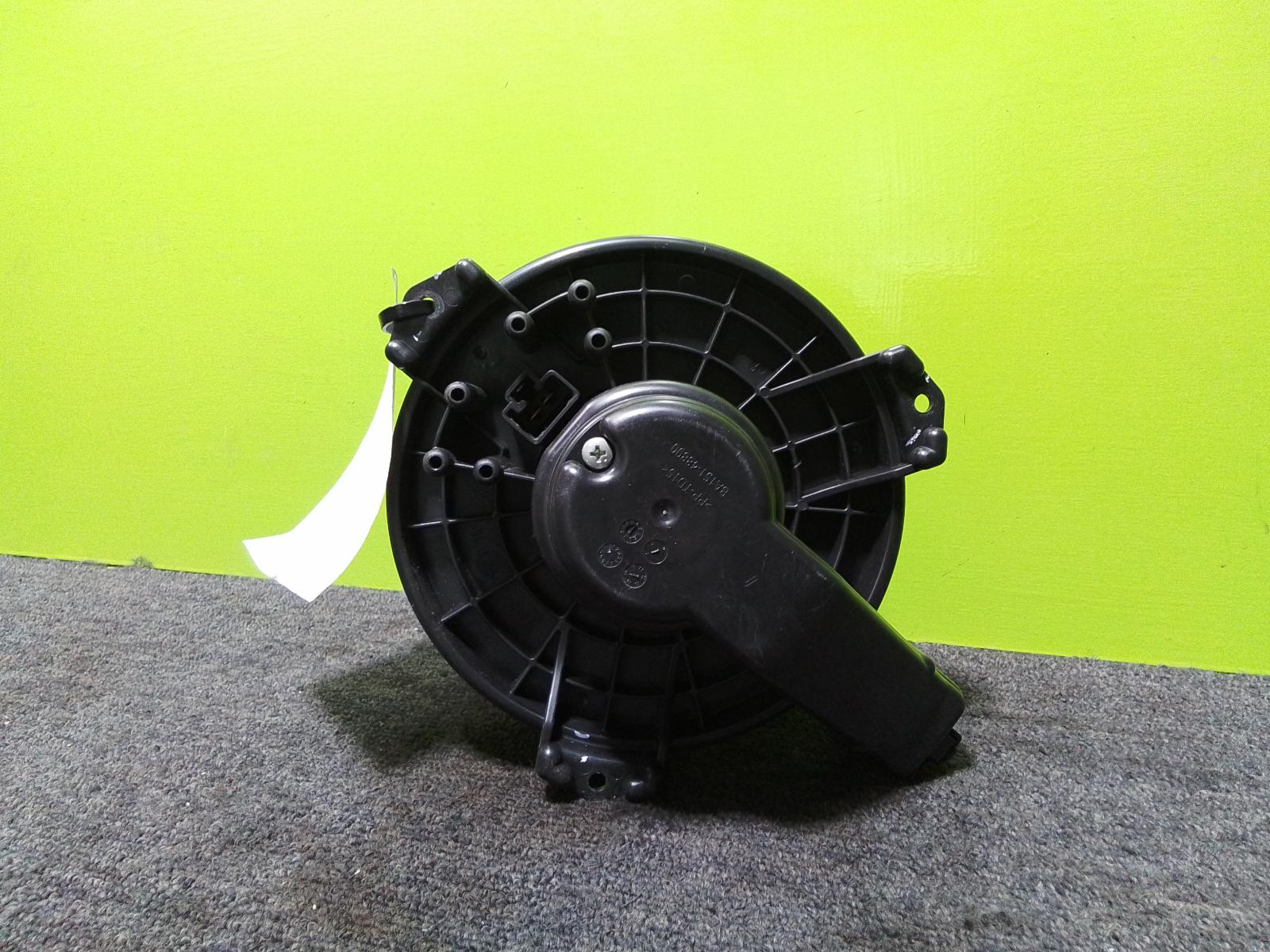 View Auto part Heater Fan Motor Suzuki Swift 2013