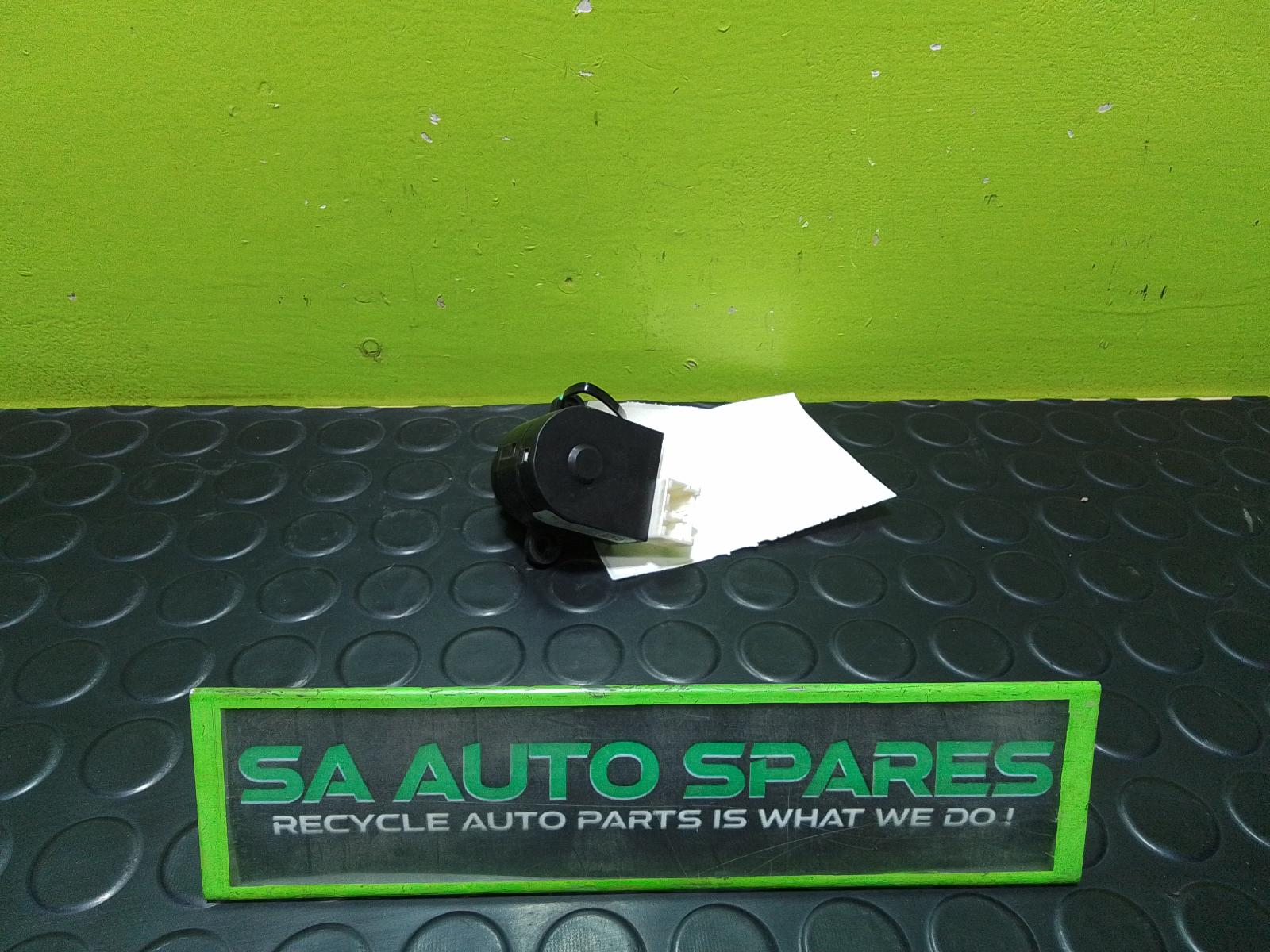 View Auto part Ignition Switch Holden Colorado 2019
